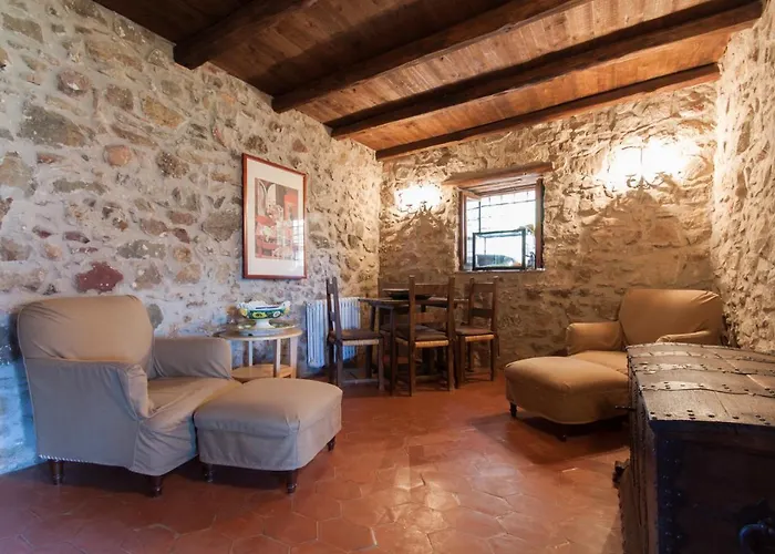 Relax At The Swimming Pool By Wonderful Italy וילה